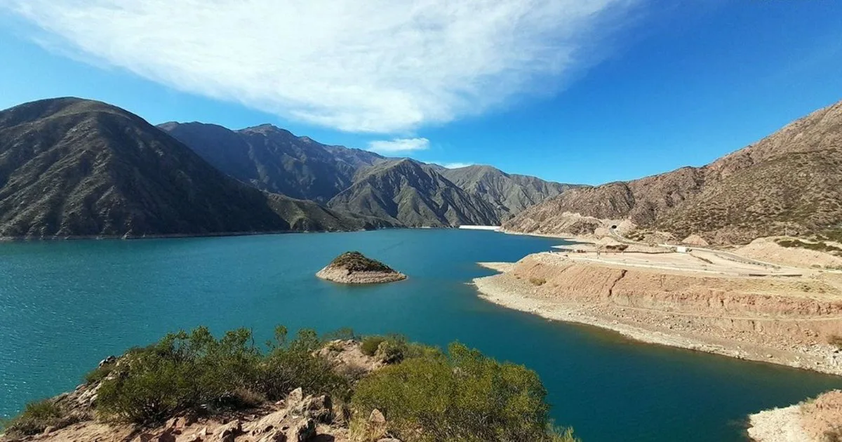 Lote en Potrerillos 2000 mts en B° Sol de Montaña foto 3