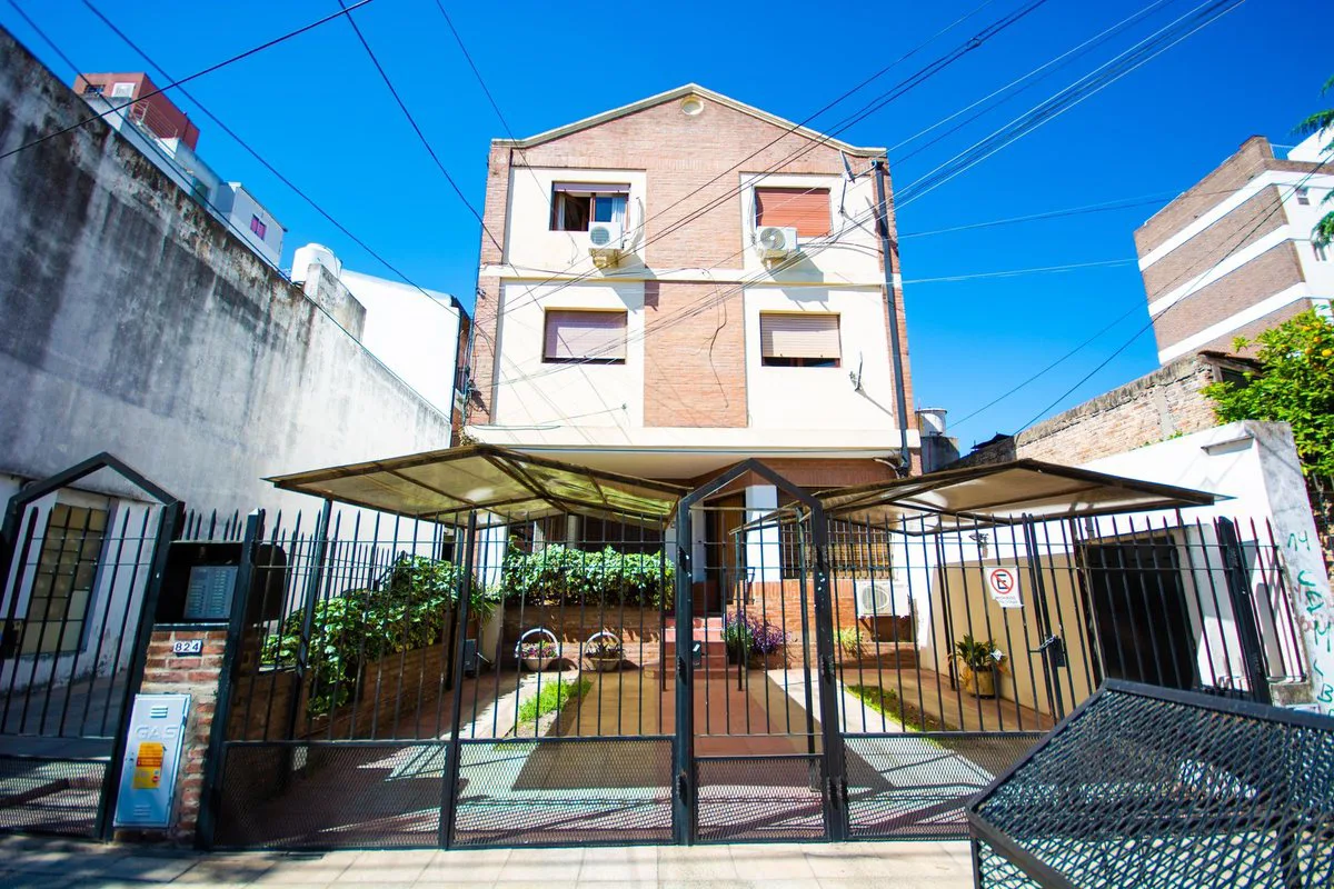 DEPARTAMENTO 2 AMBIENTES EN VENTA EN MORON foto 4