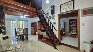 PRECIOSA PROPIEDAD EN VENTA EN ESQUINA - BARRIO SANTAHELENA.-GARUPÁ.APTA CRÉDITO HIPOTECARIO. foto 4