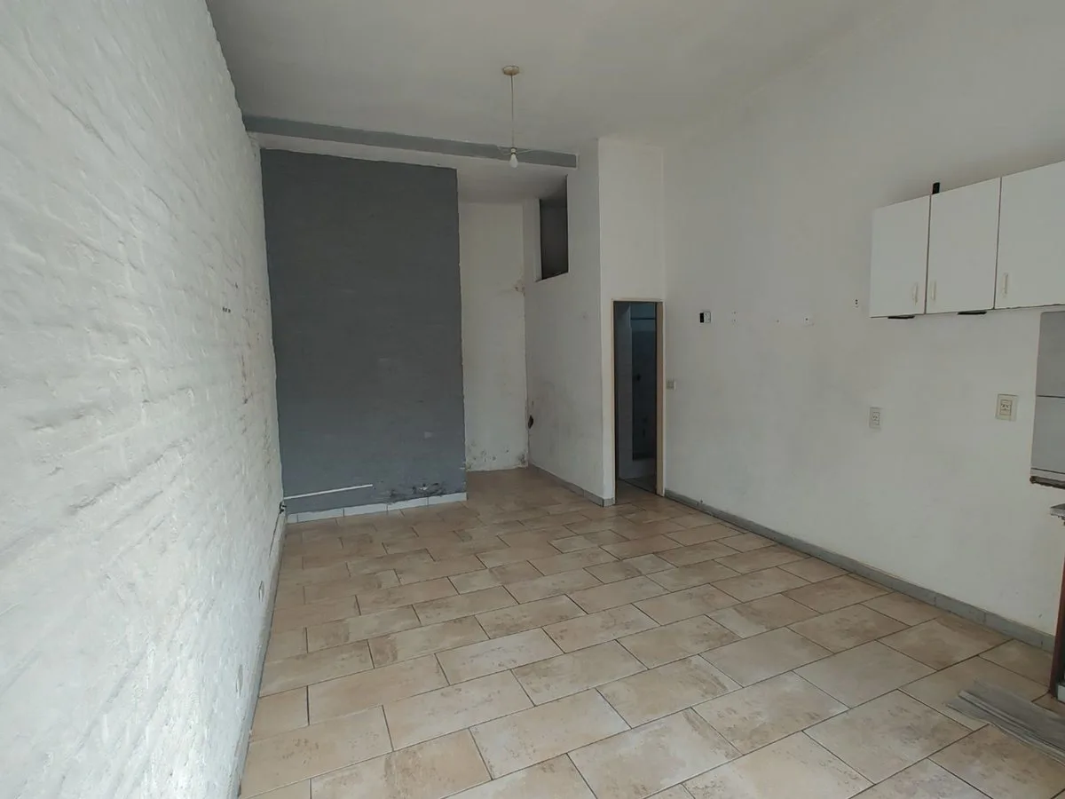 VENTA PH MONOAMBIENTE MORON, APTO CREDITO! foto 5