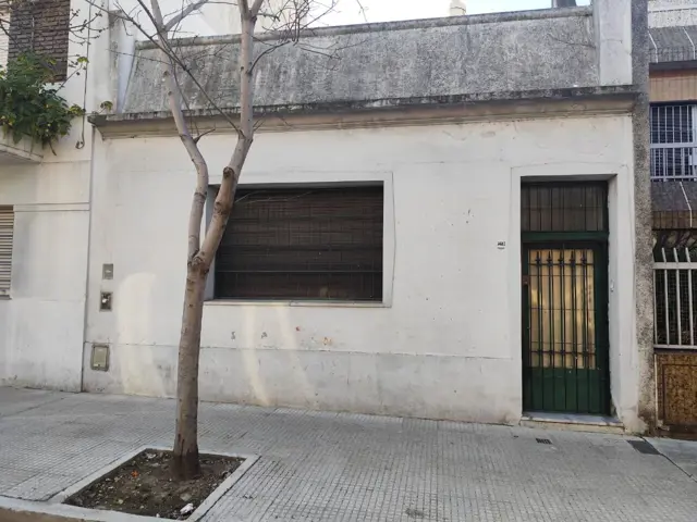 CASA 4 AMBIENTES PARA RECICLAR ALMAGRO SUR