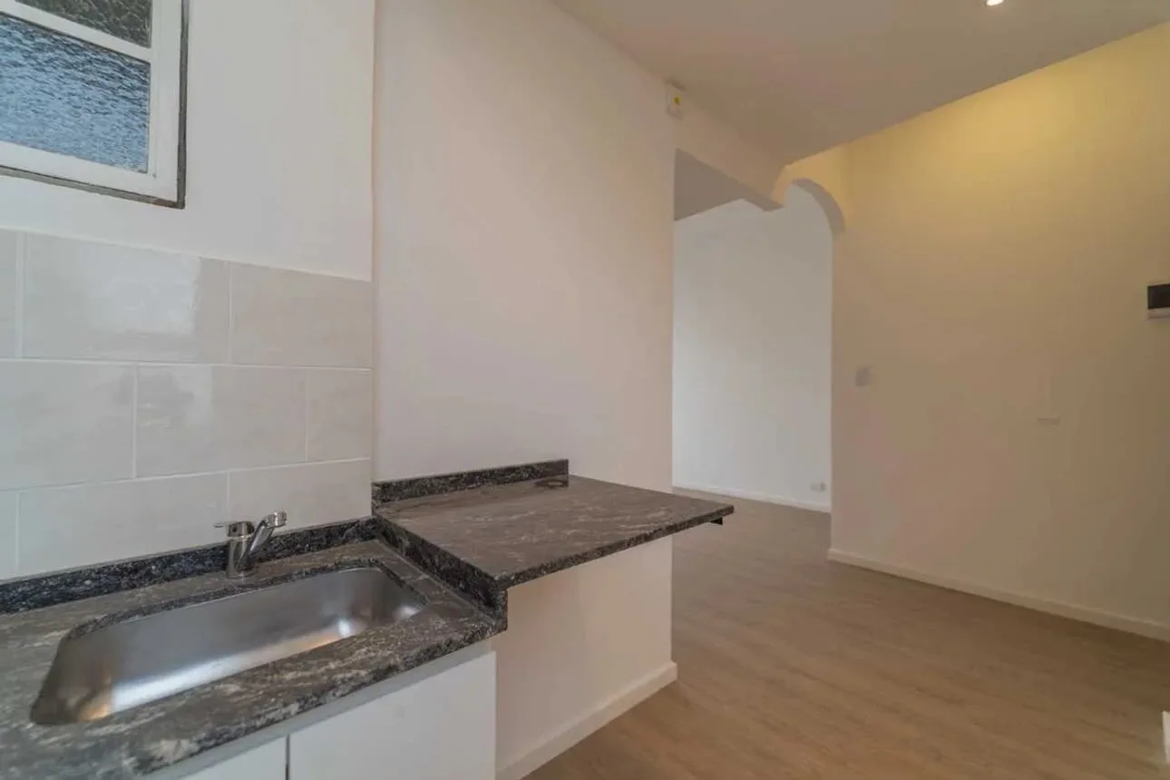 Se vende un hermoso departamento de 2 ambientes con balcón - San Telmo foto 5