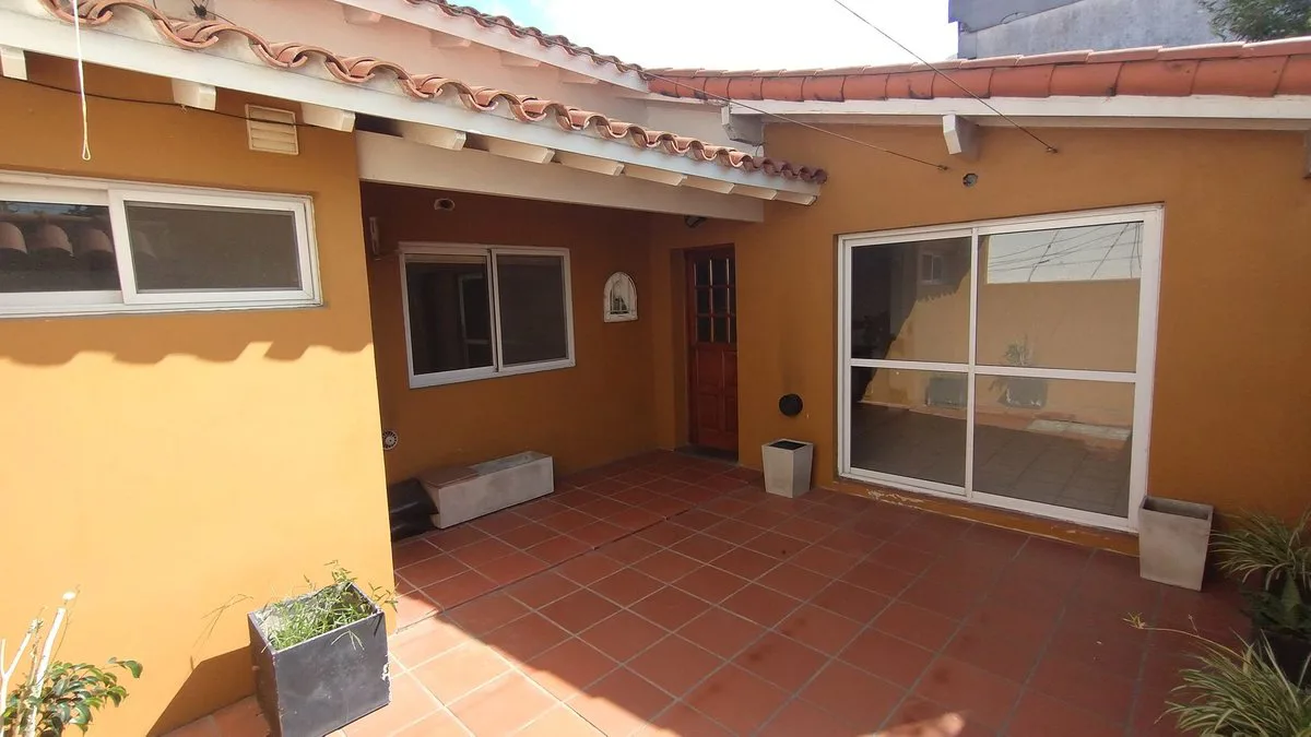 VENTA PH 5 AMB CON JARDIN EN REMEDIOS DE ESCALADA foto 4