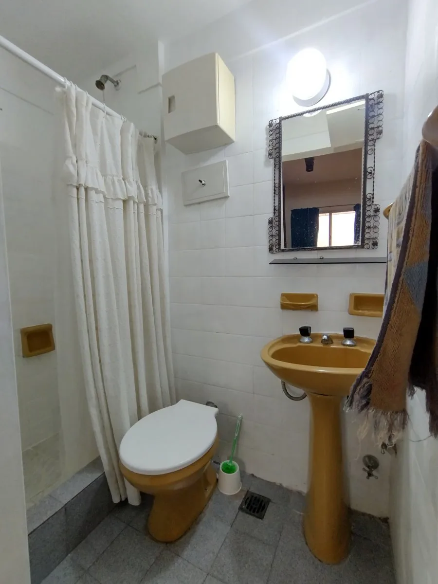 Se alquila departamento de 2 ambientes amoblado - Barrio Norte foto 4