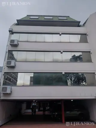 Oficina en venta de 1750 m2 en San Isidro foto 1