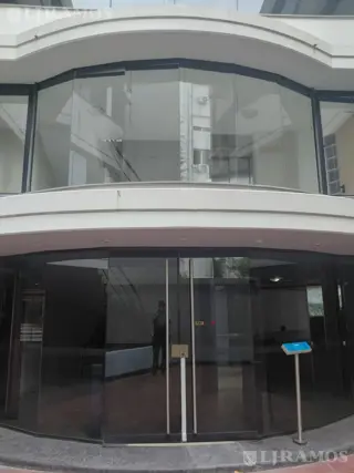 Oficina en venta de 1750 m2 en San Isidro foto 4