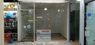 Alquiler de local en galería “Nazmi” foto 2