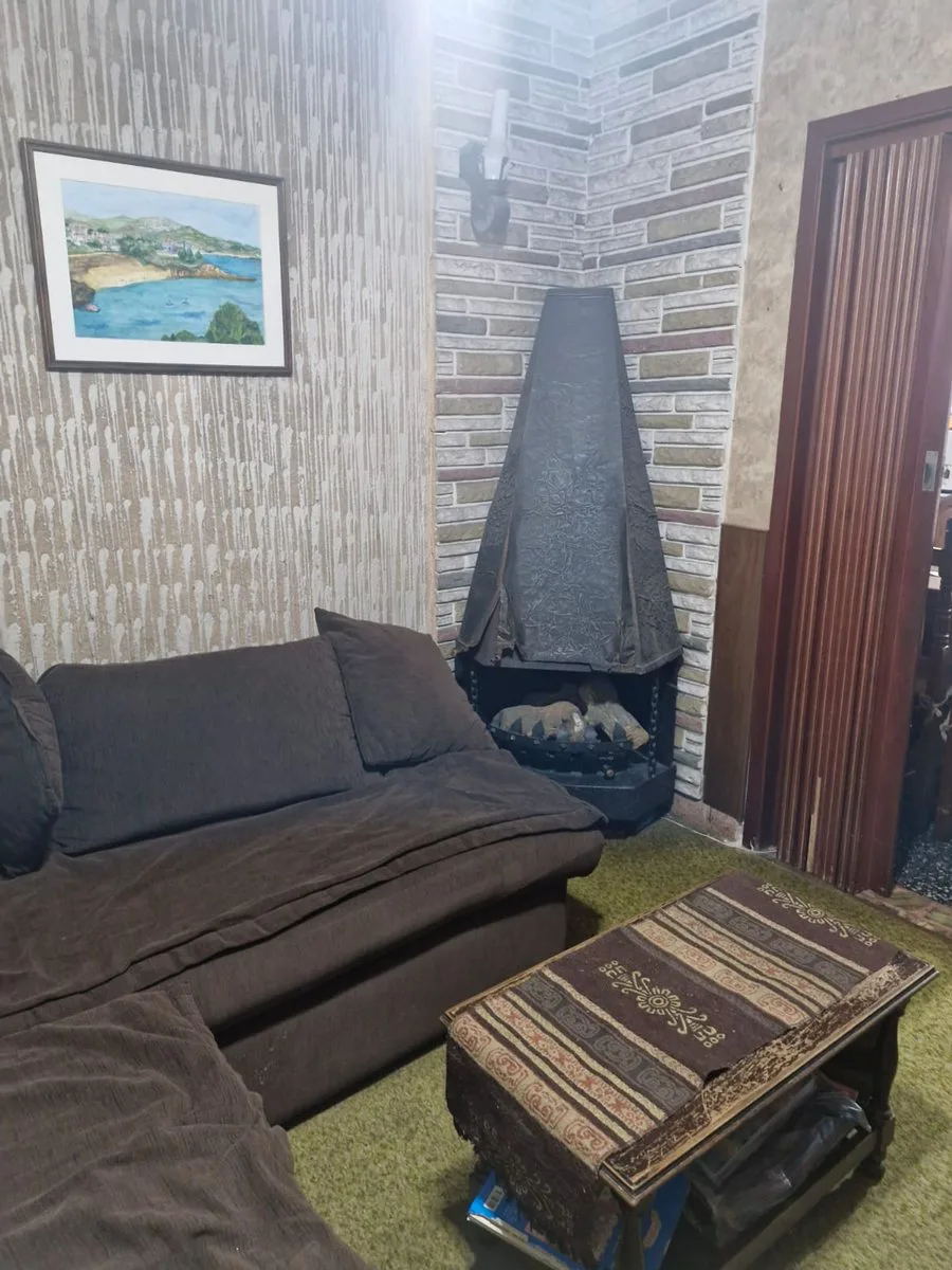 VENTA CASA TIPO CHALET, QUINCHO, PILETA Y GARAGE foto 3