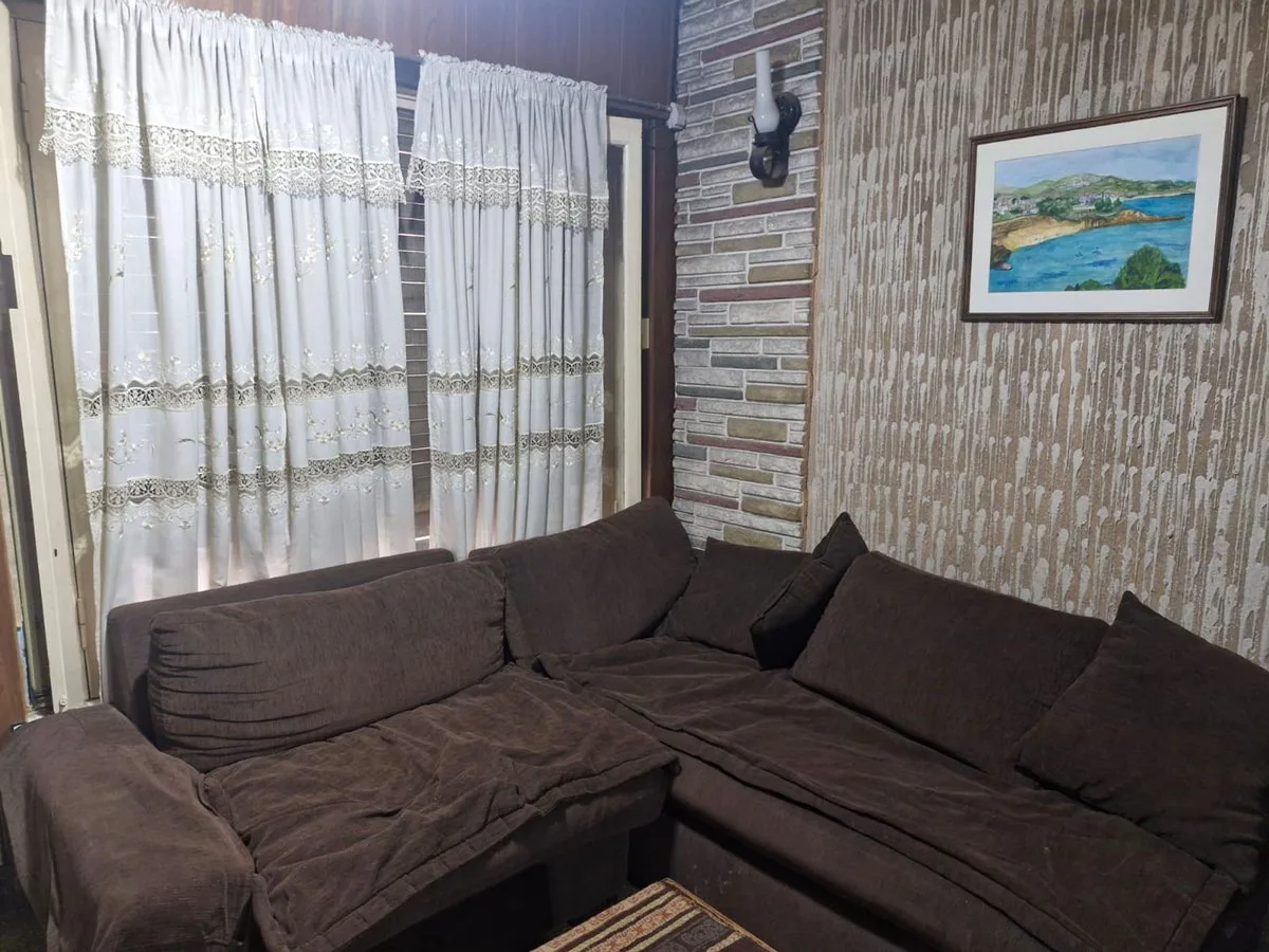 VENTA CASA TIPO CHALET, QUINCHO, PILETA Y GARAGE foto 4