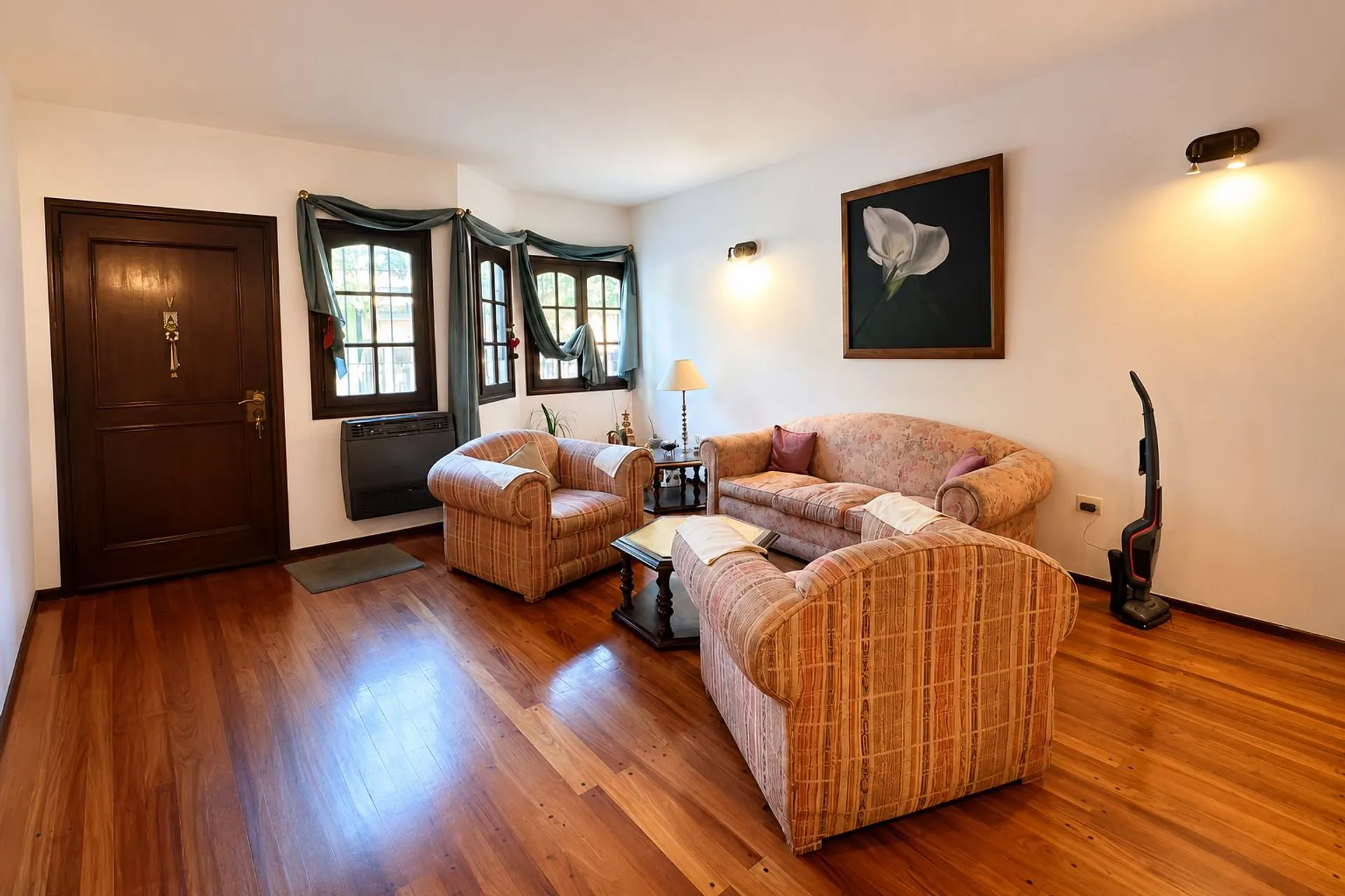VENTA TRIPLEX CABALLITO 6 AMB 5 BAÑOS 3 COCHERAS foto 3