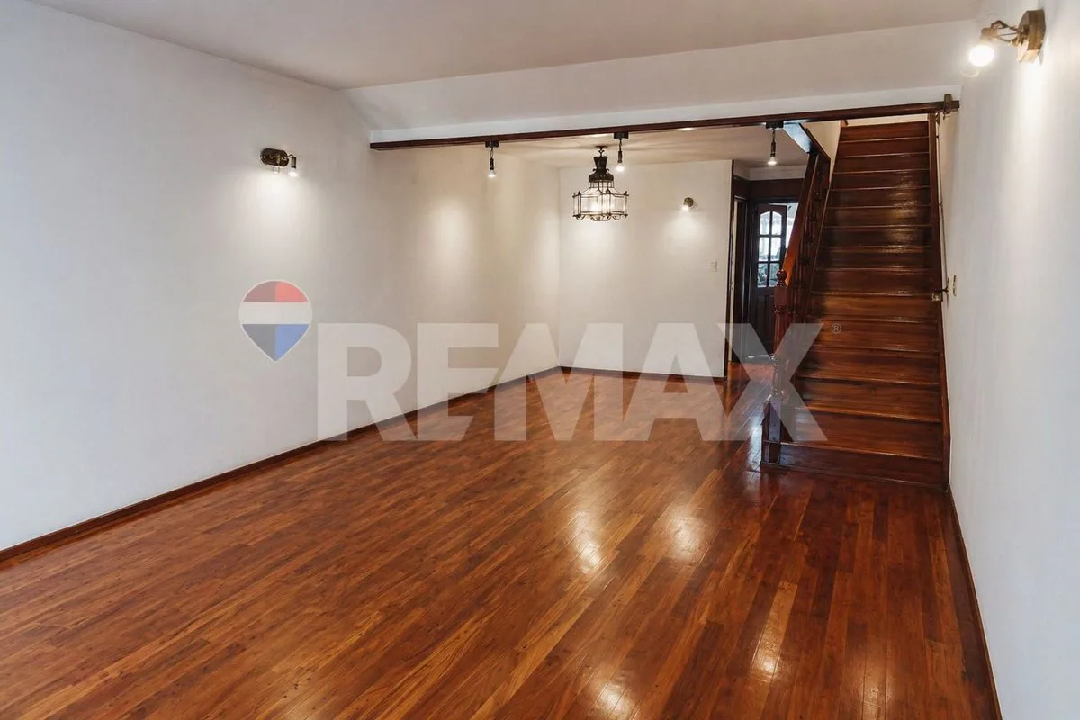 VENTA TRIPLEX CABALLITO 6 AMB 5 BAÑOS 3 COCHERAS foto 5