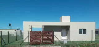 OPORTUNIDAD VENDE PROPIEDAD EN BARRIO ABIERTO FUNES NORTE ESTILO MODERNA foto 1