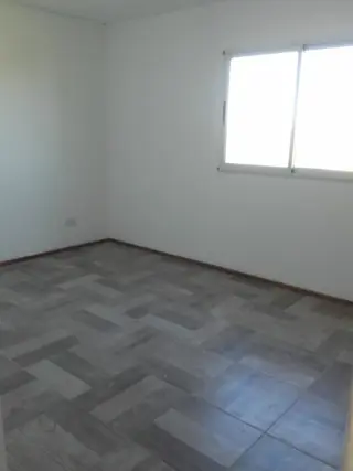 OPORTUNIDAD VENDE PROPIEDAD EN BARRIO ABIERTO FUNES NORTE ESTILO MODERNA foto 5