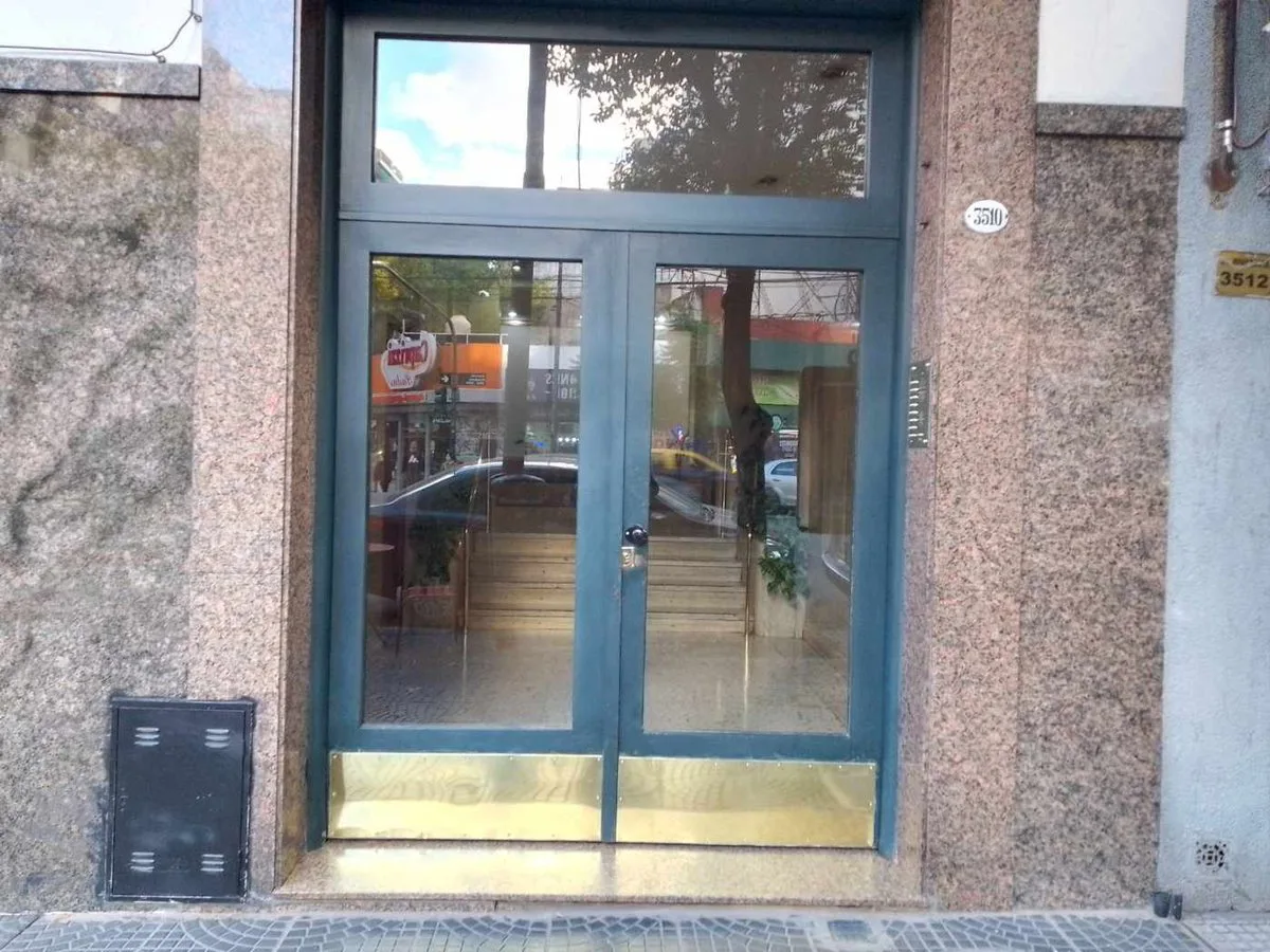 DEPTO 3/4 AMB VENTA ALMAGRO BALCON Y DEPENDENCIA foto 2