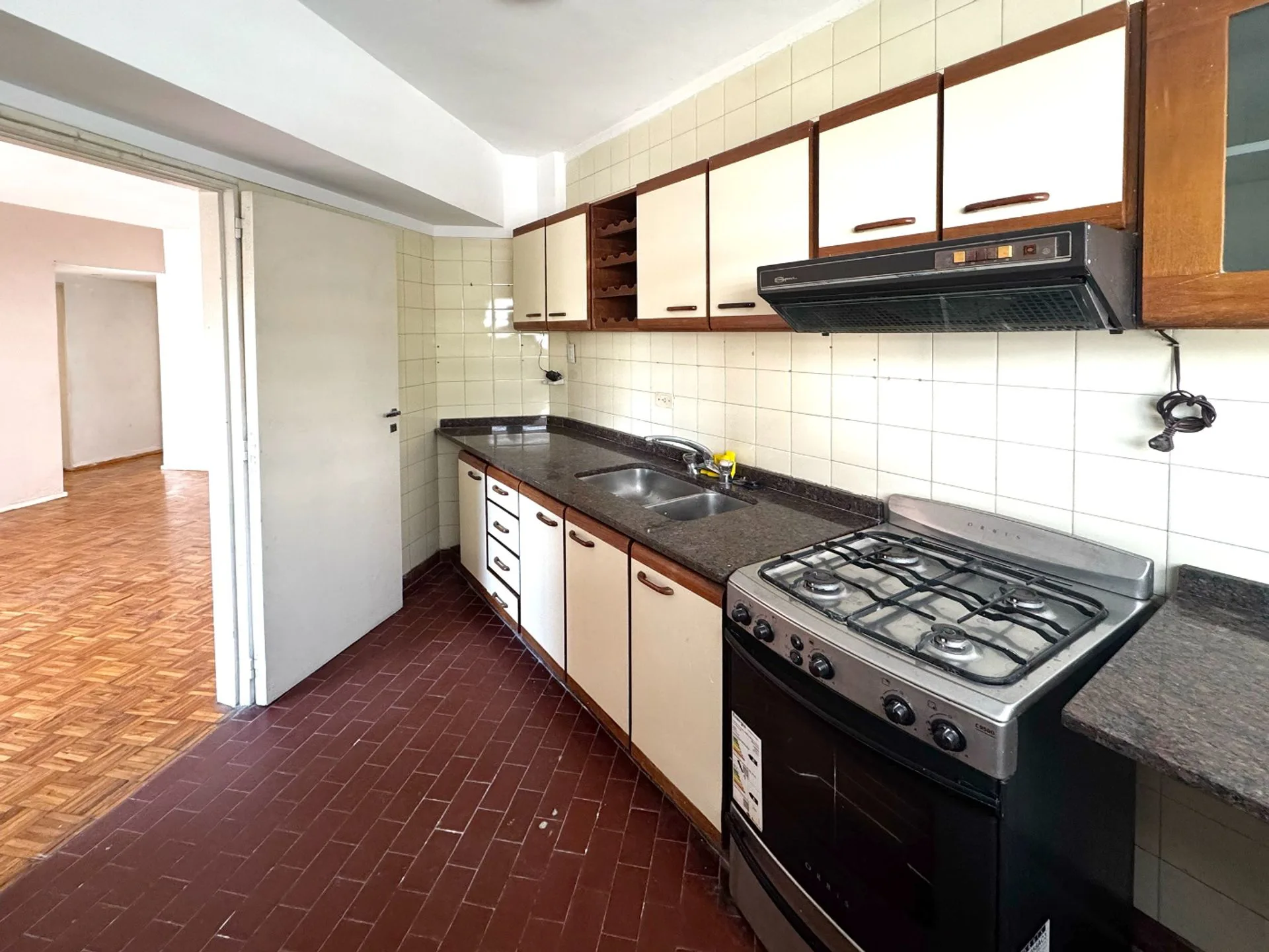 VENTA DEPTO 3 AMBIENTES COGHLAN foto 3