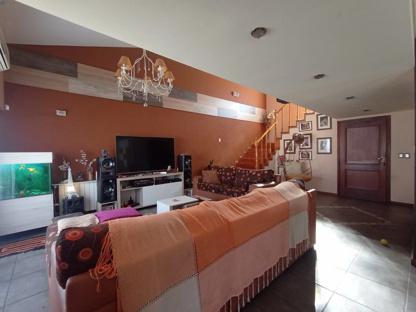 Casa multifamiliar, con taller o deposito, en Venta en Villa Madero foto 5