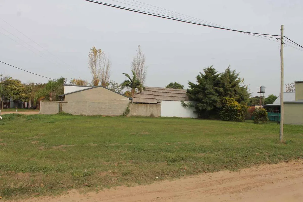 Importante Terreno en venta en Cayastá foto 2