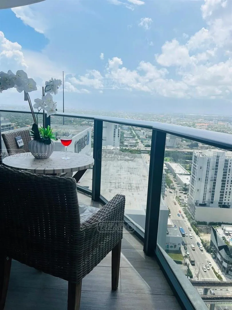 55 SW 9th St #3308 foto 3