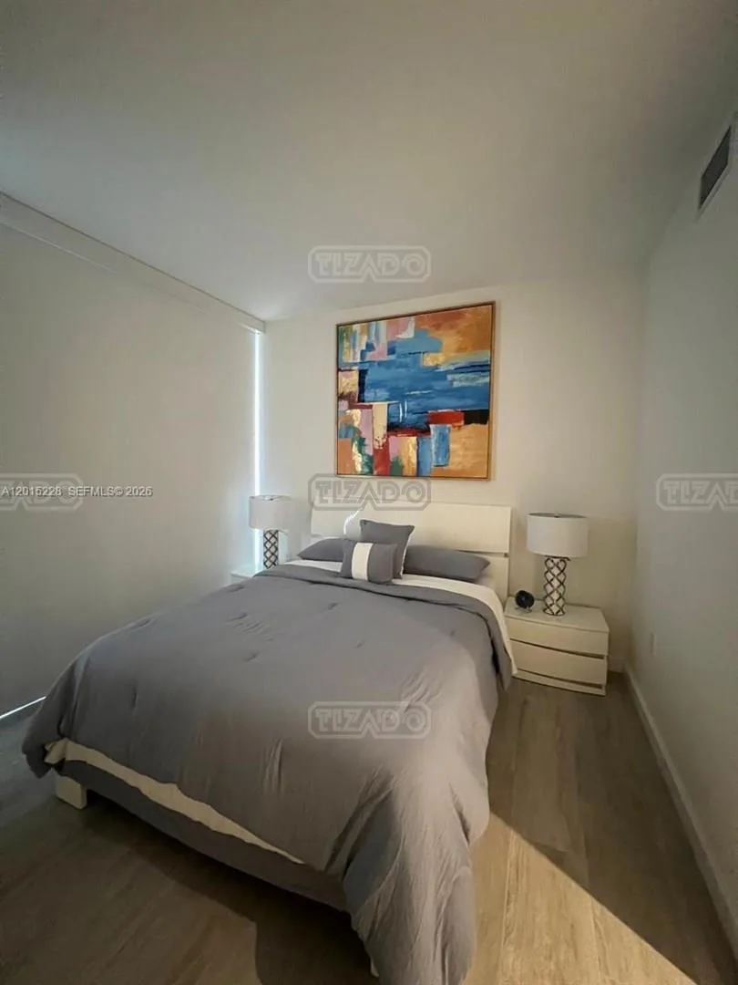 55 SW 9th St #3308 foto 4