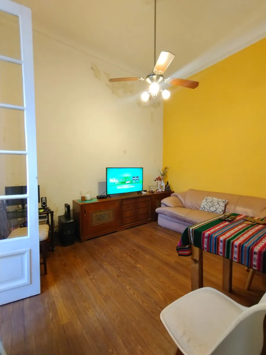 Se vende un departamento de 2 ambientes en PH - Apto Crédito - Barracas foto 2