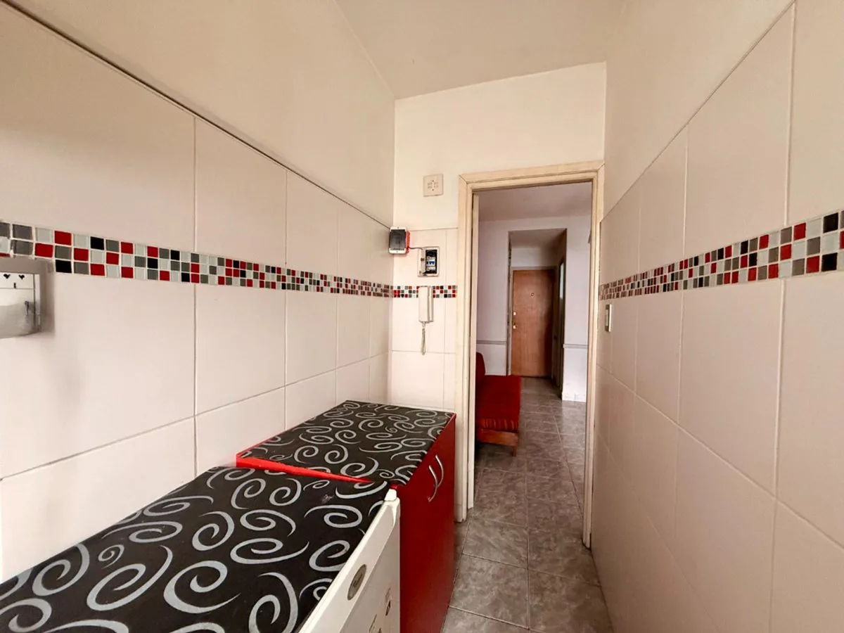 VENTA DEPTO CON BALCON AL FRENTE - OPORTUNIDAD foto 5