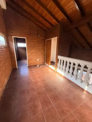 ALQUILER DPTO 3 AMBIENTES PROXIMA A LA ESTACION DE LA REJA foto 3