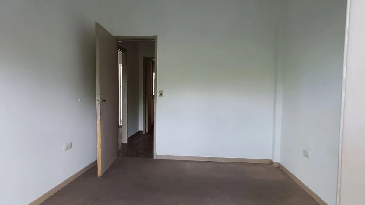 VENTA DEPTO 3 AMB CON BALCÓN, EXCELENTE UBICACION foto 3