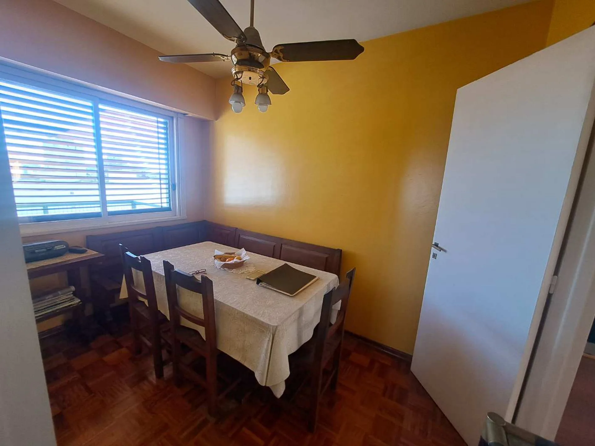VENTA DEPTO 5 AMB, COCHERA, BAULERA , DEP Y AMENIT foto 5