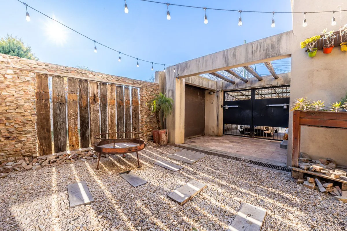 CASA 5 AMB. VENTA EN TIGRE, RAPIDA SALIDA A ACCESO foto 3