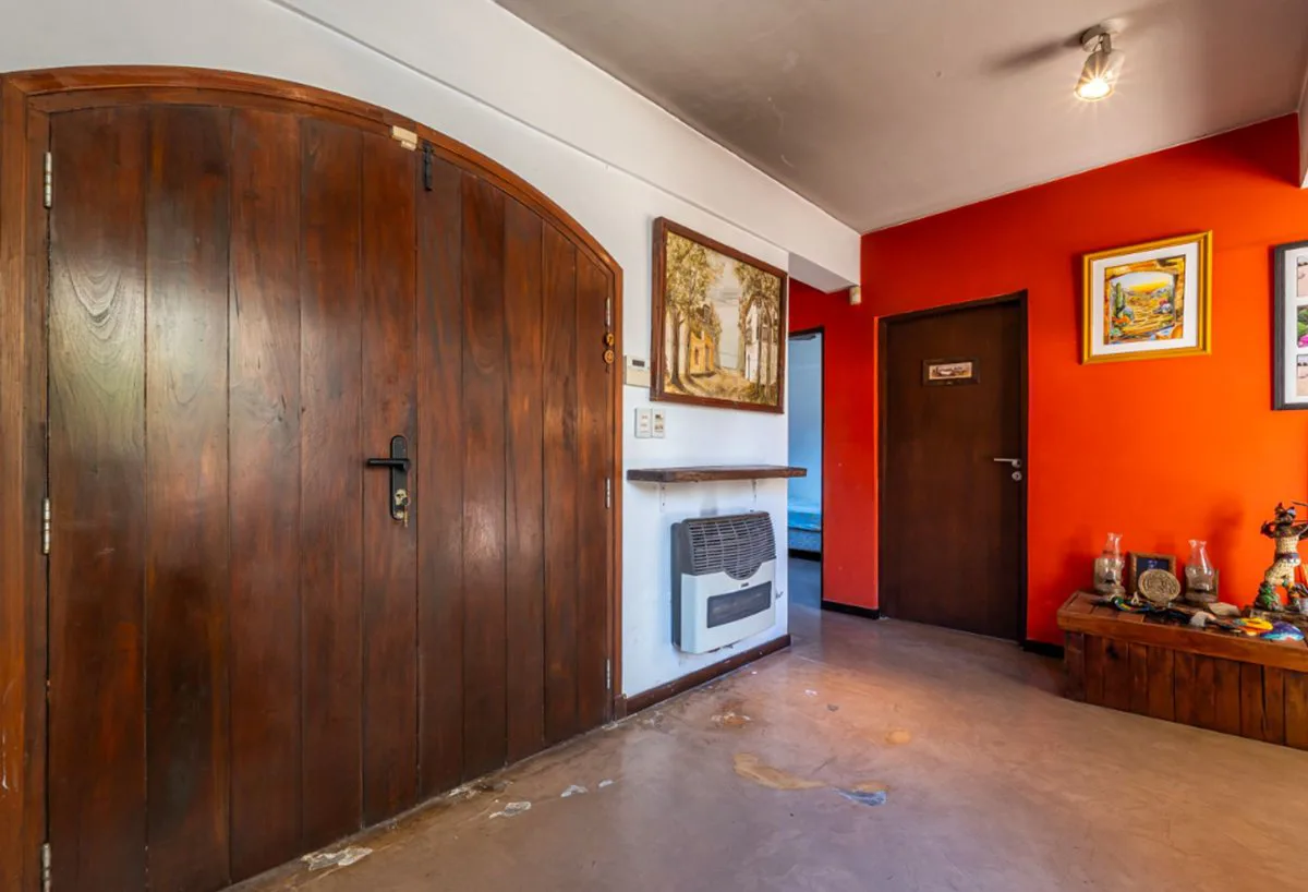CASA 5 AMB. VENTA EN TIGRE, RAPIDA SALIDA A ACCESO foto 4