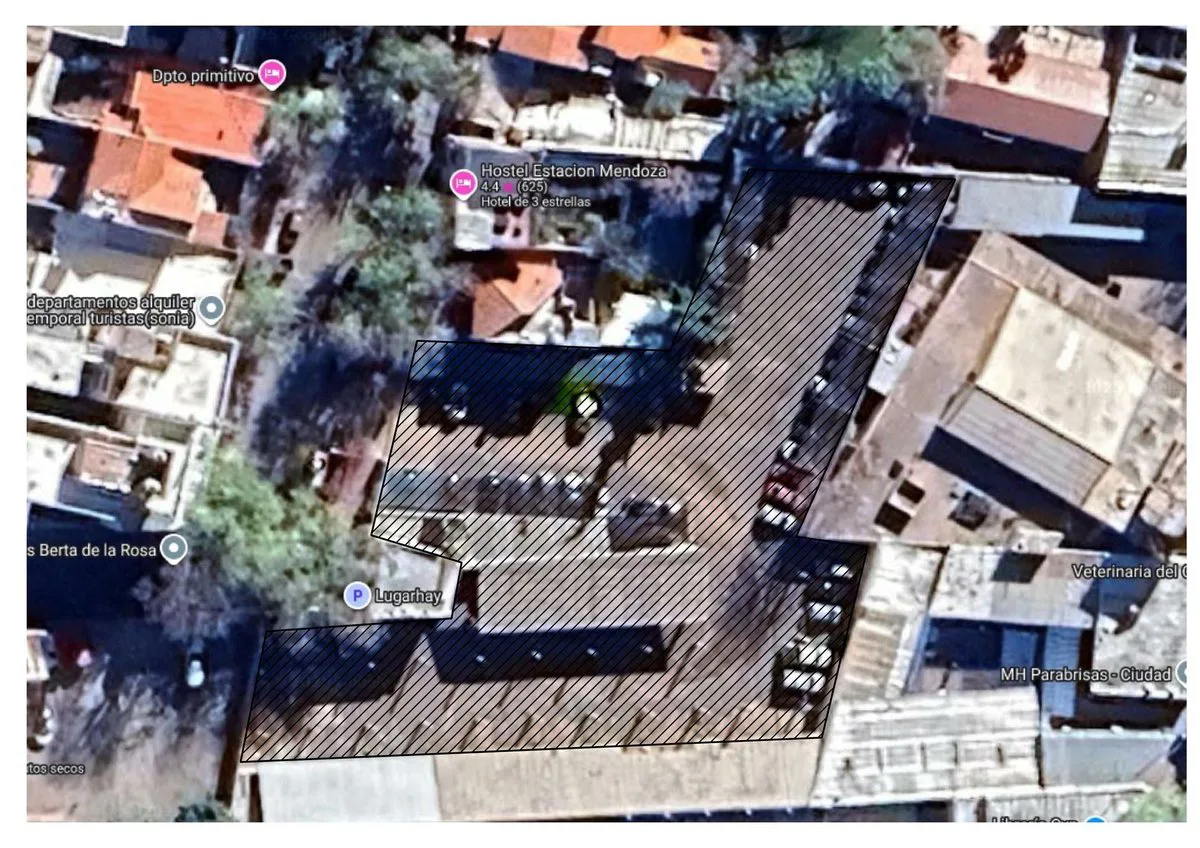 Terreno en venta en pleno centro de Mendoza foto 3