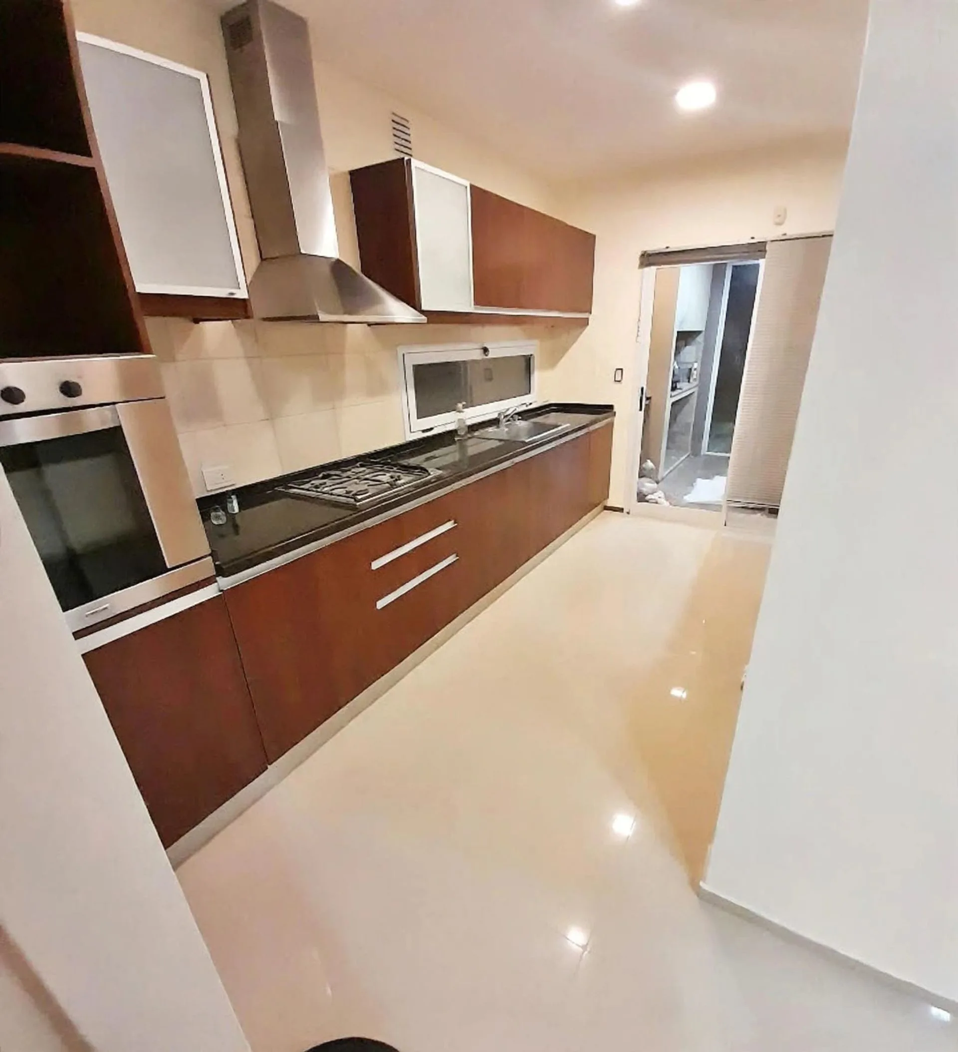 ALQUILER DE CASA DE 3 DORMITORIOS  EN FUNES foto 5