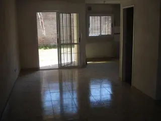 DUPLEX A ESTRENAR a metros de Avda Vergara foto 4