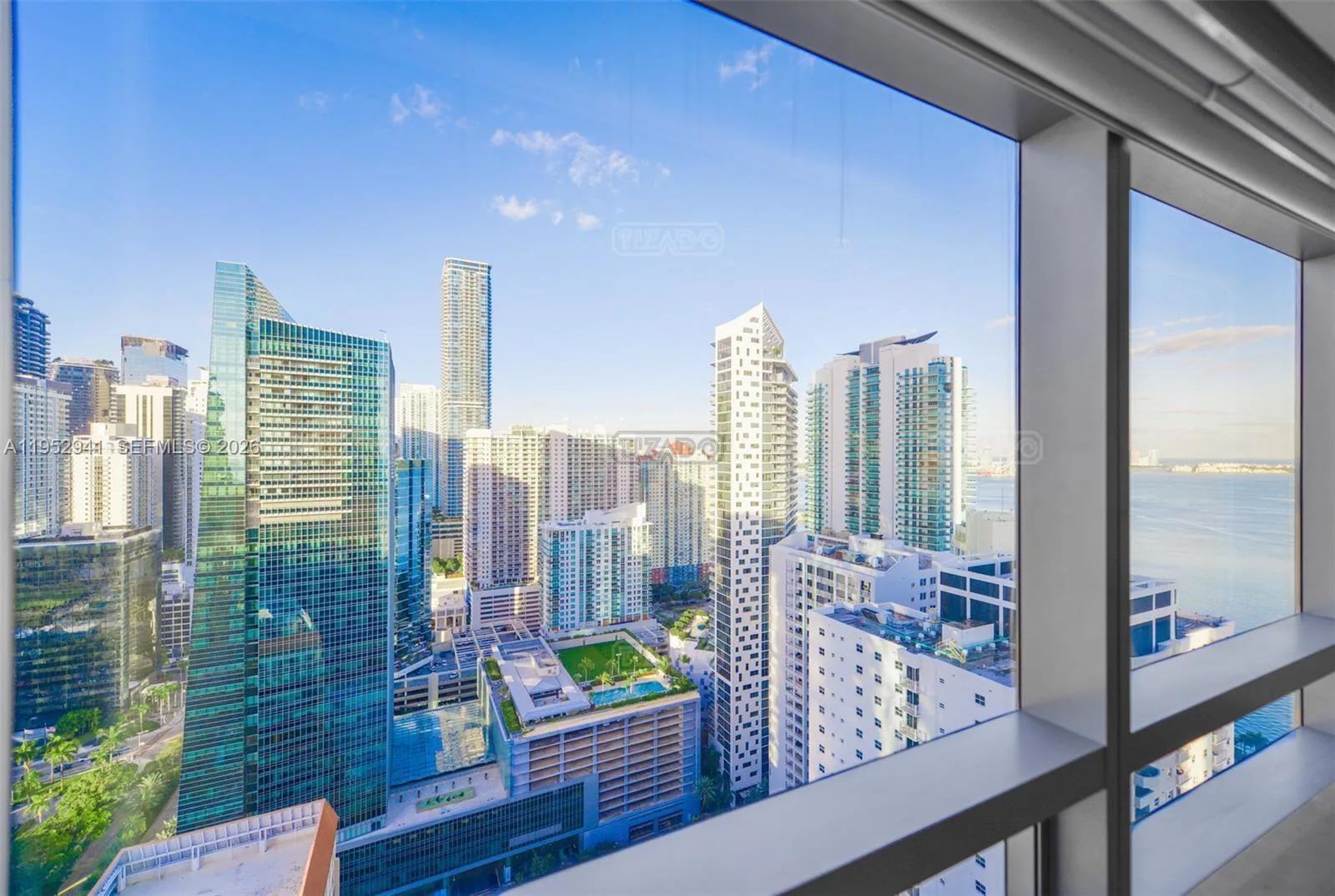 1435 Brickell Ave 1400 foto 2