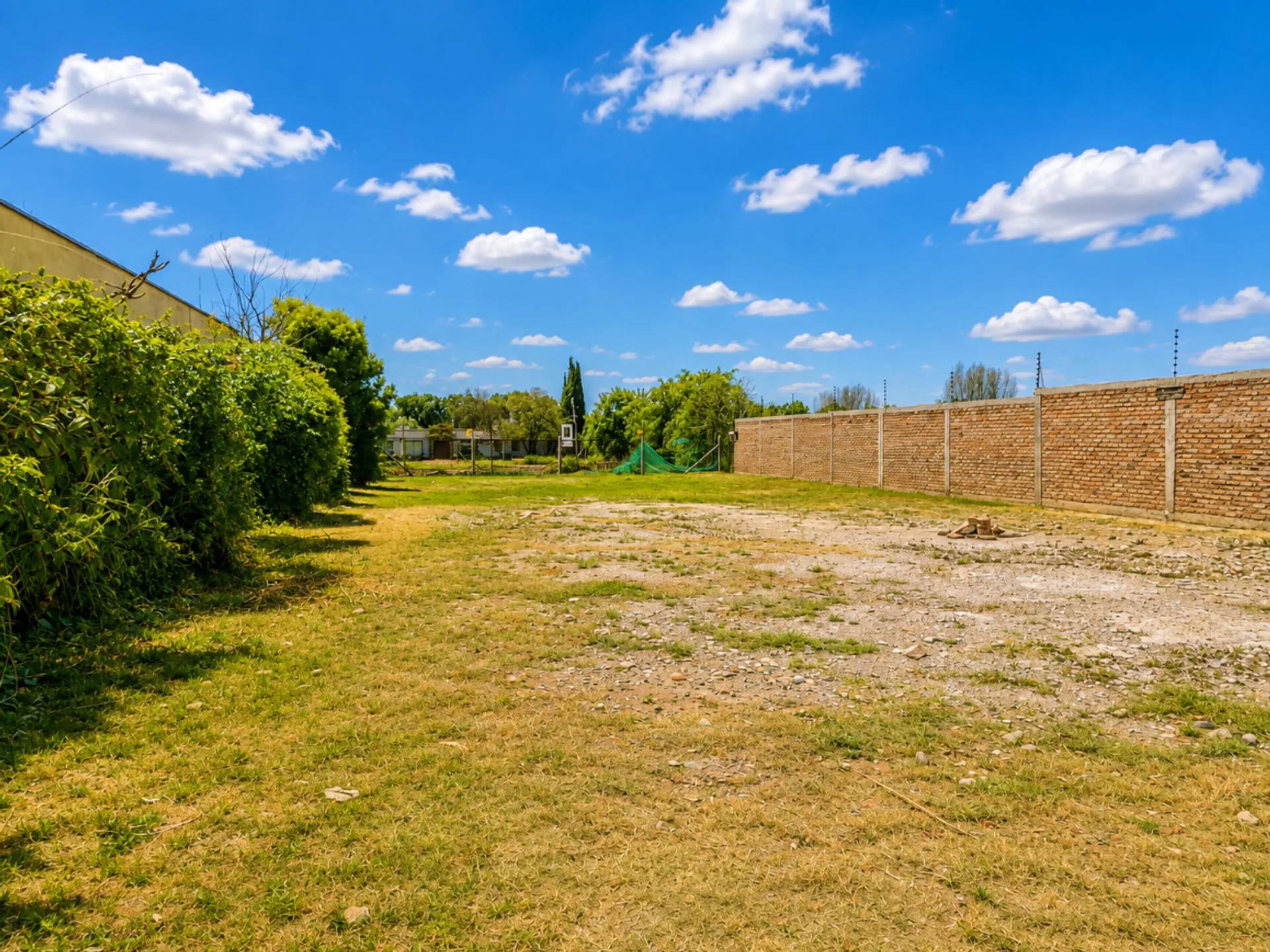 Lote en venta – Barrio Pinar del Sol III - Luján foto 2
