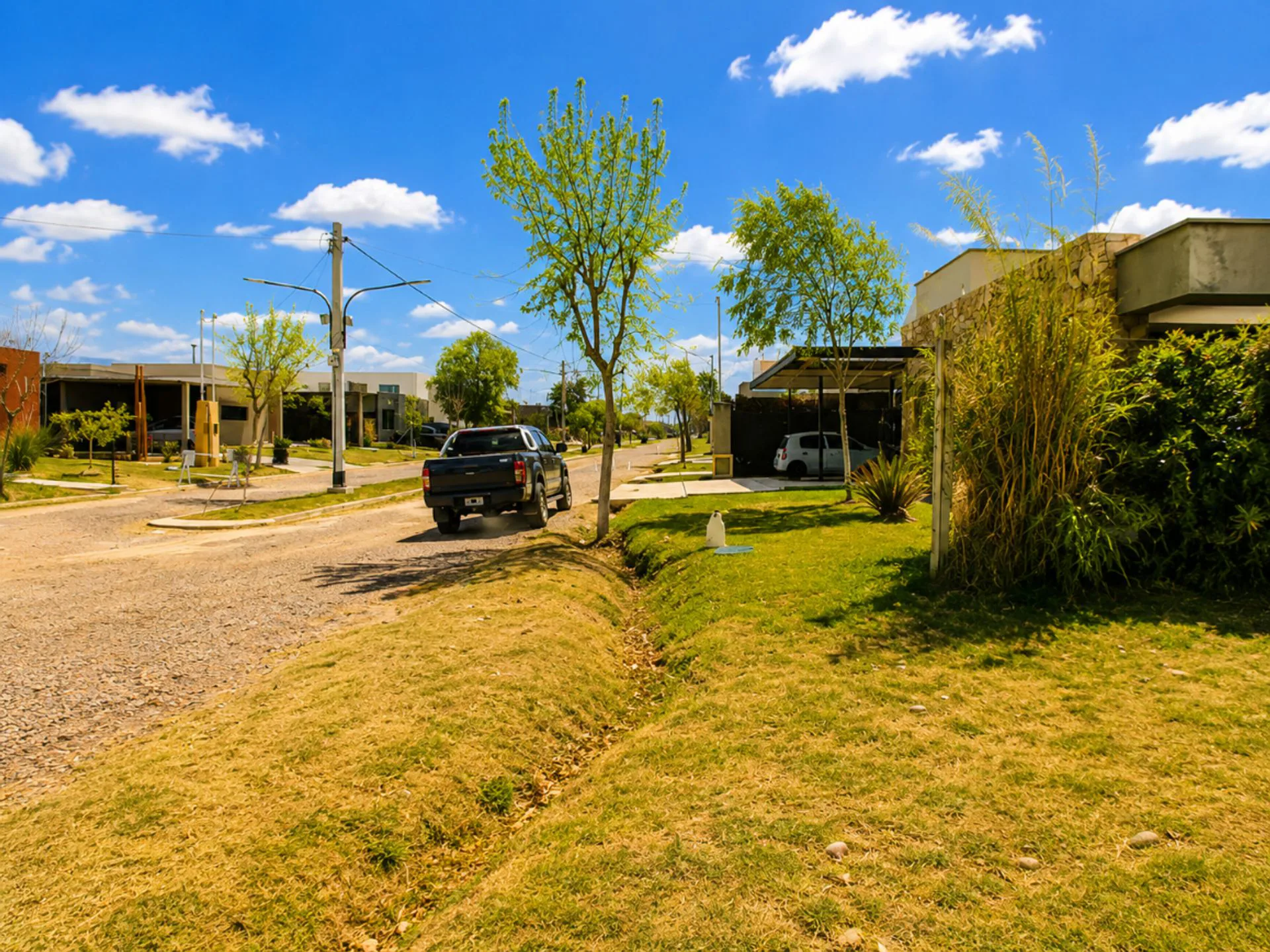 Lote en venta – Barrio Pinar del Sol III - Luján foto 4