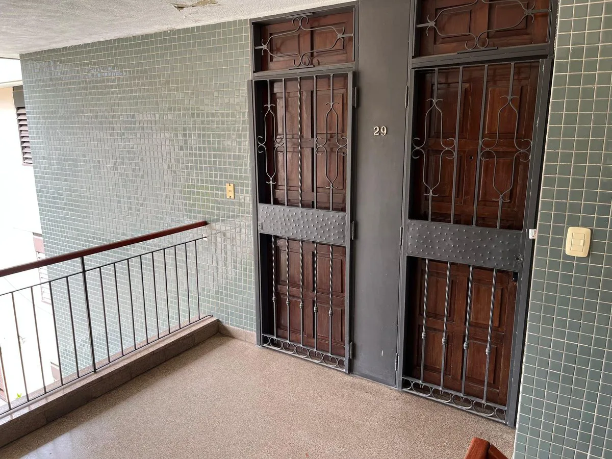VENTA DPTO 3 DOR. TERRAZA Y COCHERA EN BARRIO SUR foto 2