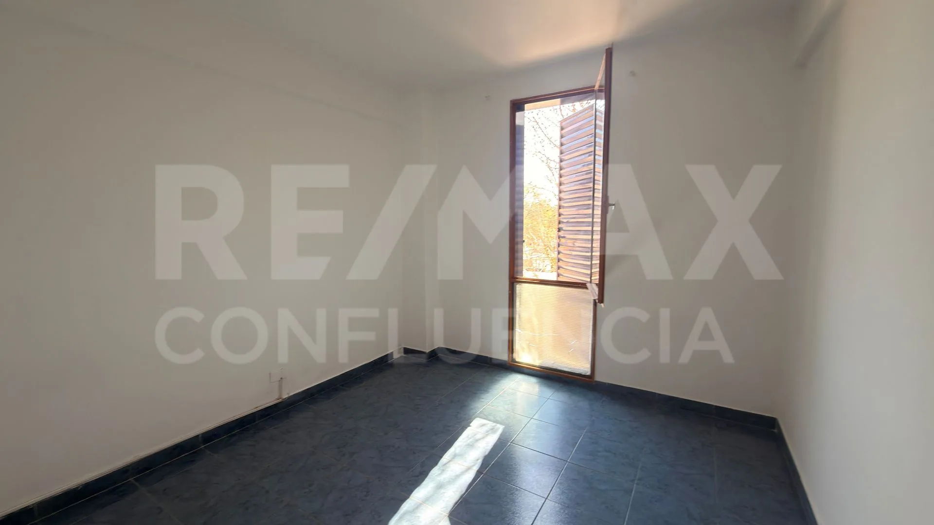 VENTA DEPARTAMENTO 2 DORMITORIOS 432 VIVIENDAS foto 3