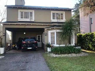 Casa en venta en Country Club Banco Provincia foto 1