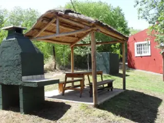 Nº DE REF. 57. OPORTUNIDAD COMPLEJO DE CABAÑAS EN SIQUIMAN IDEAL EMPRENDIMIENTO TURISTICO - GRA foto 3