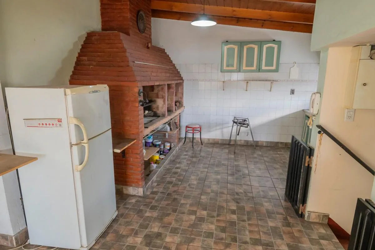 VENTA PH 3 AMBIENTES CON QUINCHO LANUS OESTE foto 3