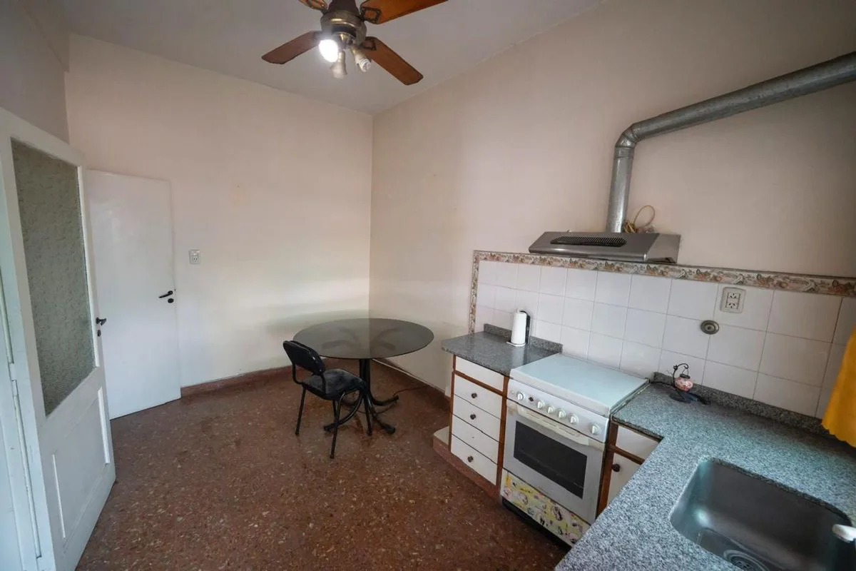 VENTA PH 3 AMBIENTES CON QUINCHO LANUS OESTE foto 4
