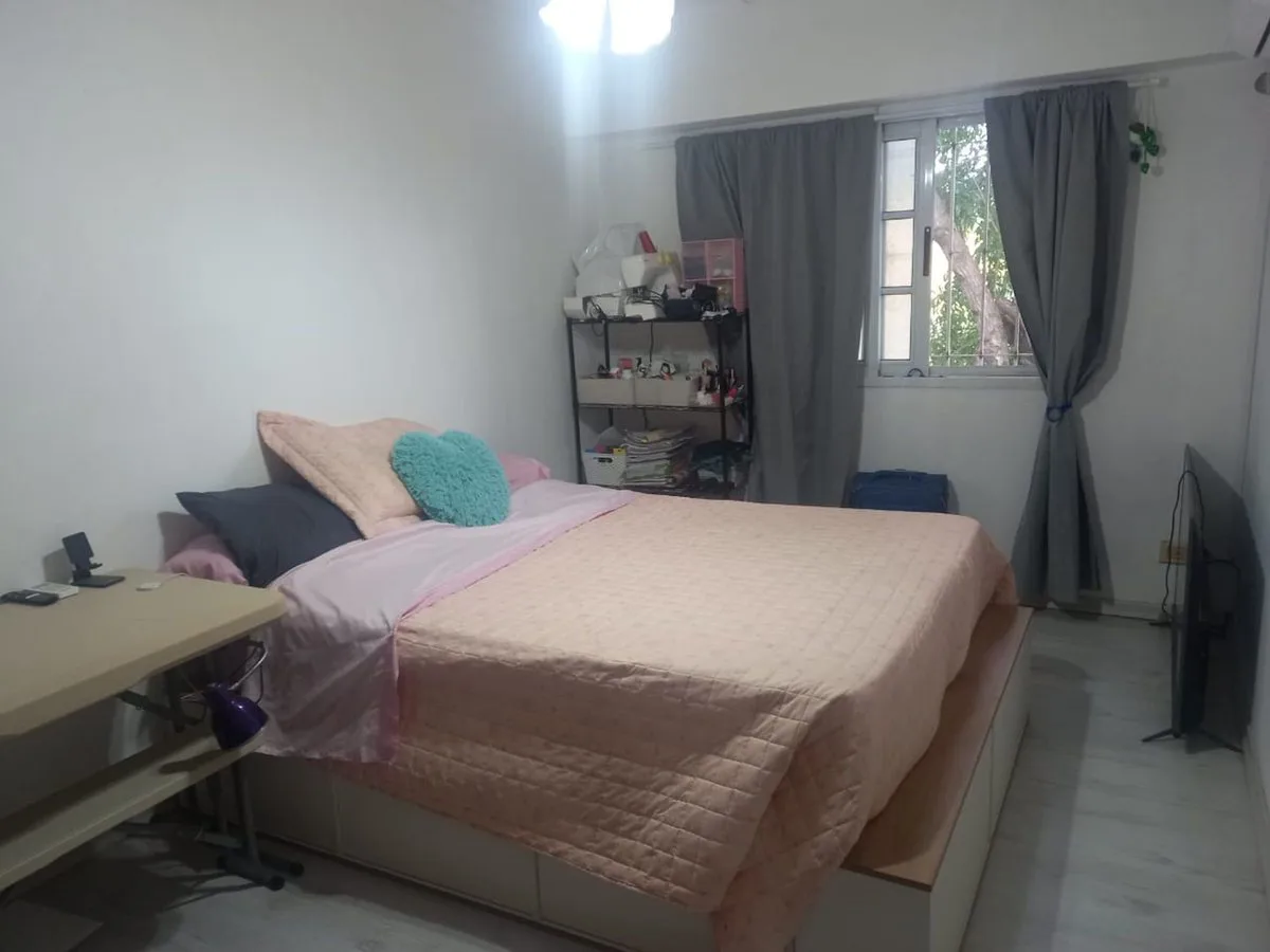 Casa 3 dormitorios en venta  La Plata con cochera foto 2