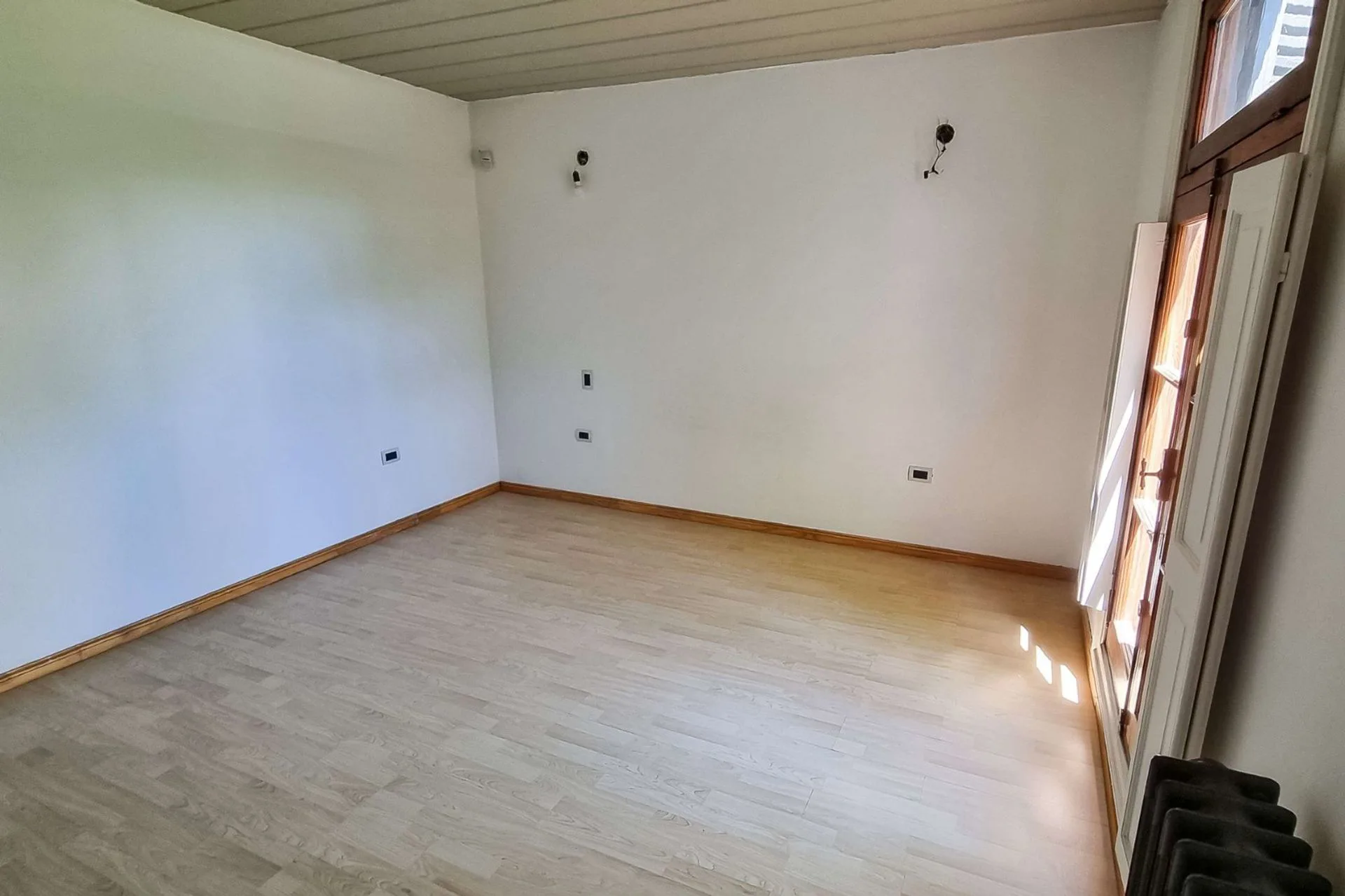 Alquiler casa con pileta, dos dormitorios foto 4