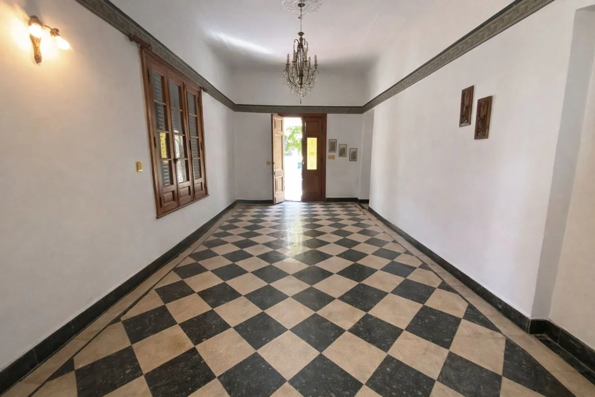 CASA VENTA C/ JARDIN Y TERRAZA COCHERAS QUINCHO foto 4