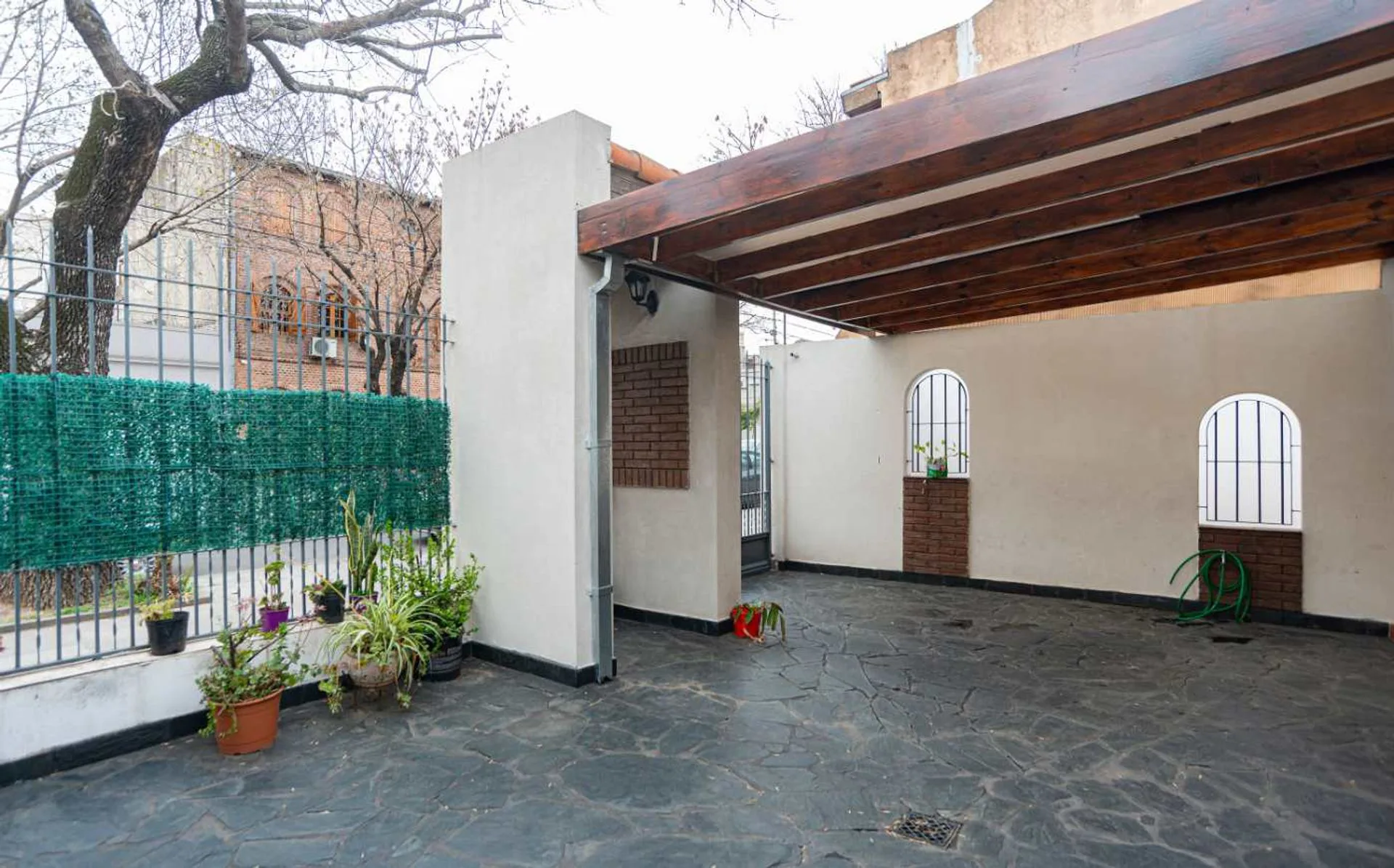 VENTA PH 3 AMBIENTES C/COCHERA Y TERRAZA MATADEROS foto 2