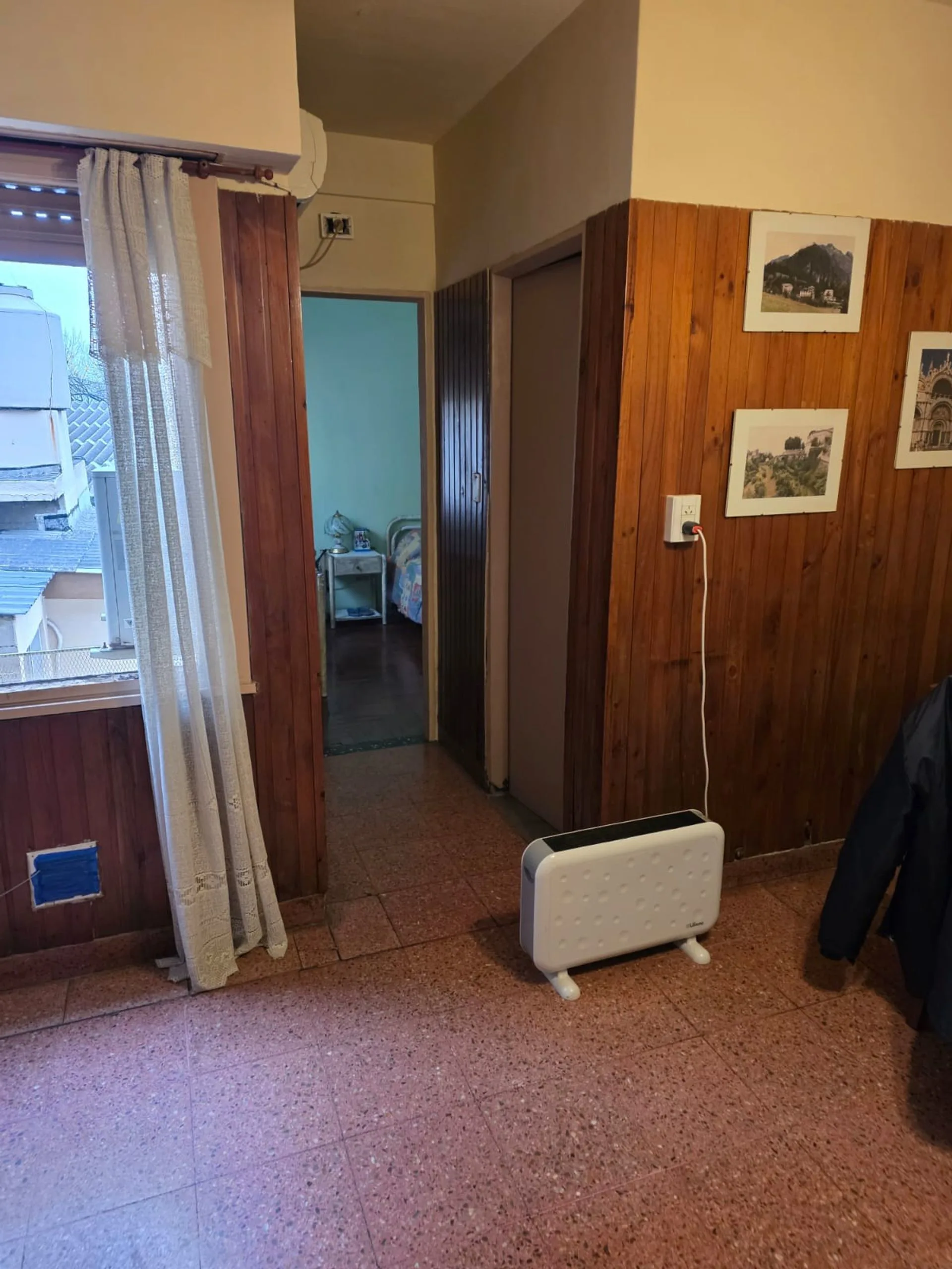 VENTA DPTO 2 AMBIENTES - MONTE CASTRO foto 2