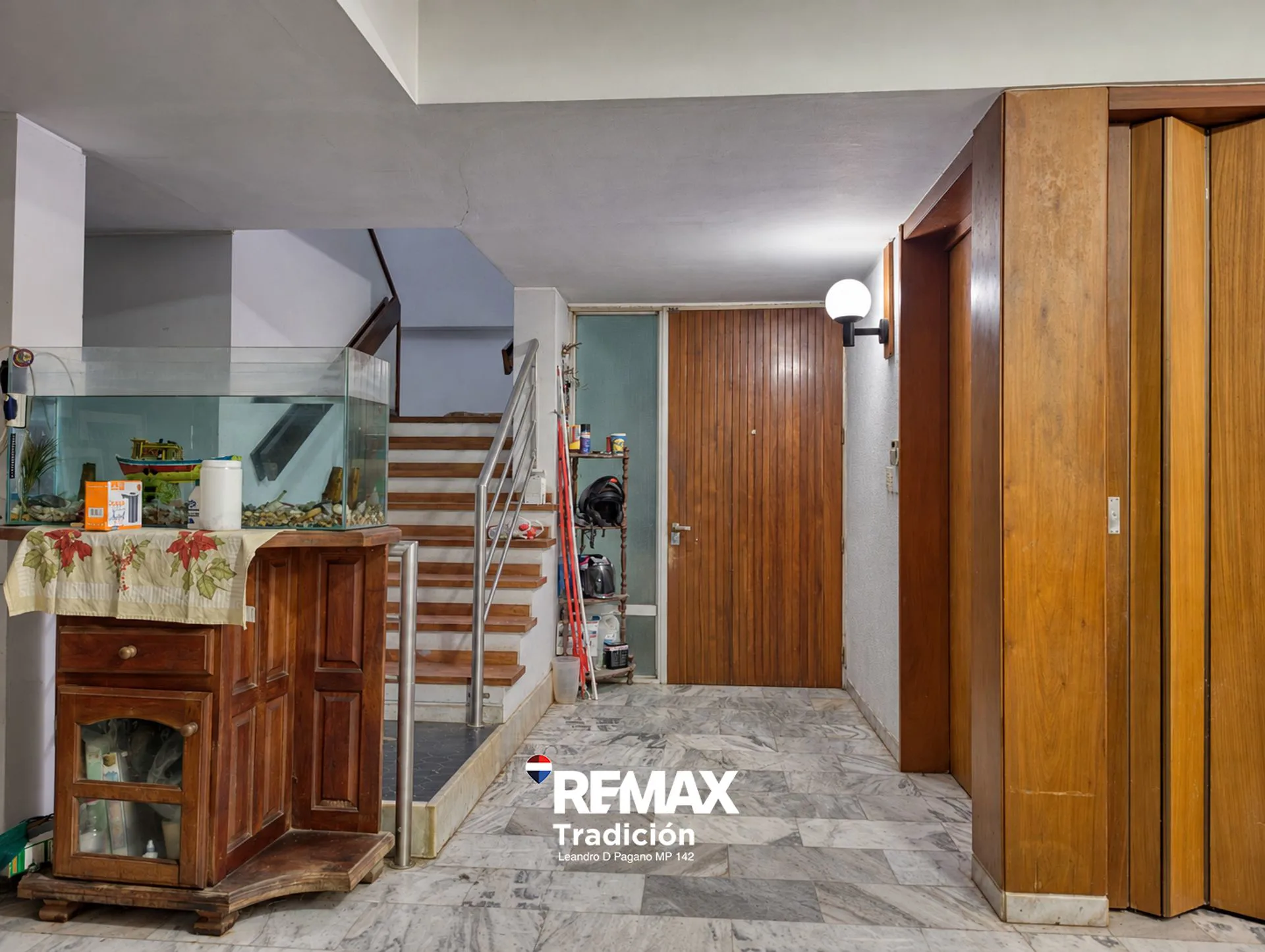 Casa de 12 ambientes en Venta Pleno Centro de Rcia foto 5