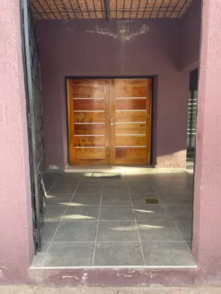 VENTA CASA 4 DORMITORIOS GUAYMALLEN foto 2