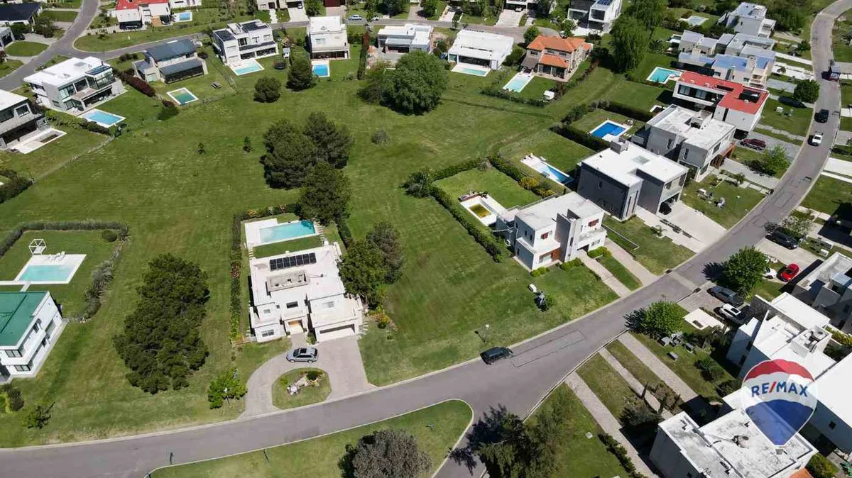 LOTE INTERNO TERRALAGOS foto 5